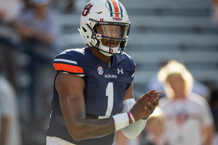 Auburn quarterback TJ Finley pregame before Auburn vs Mercer.